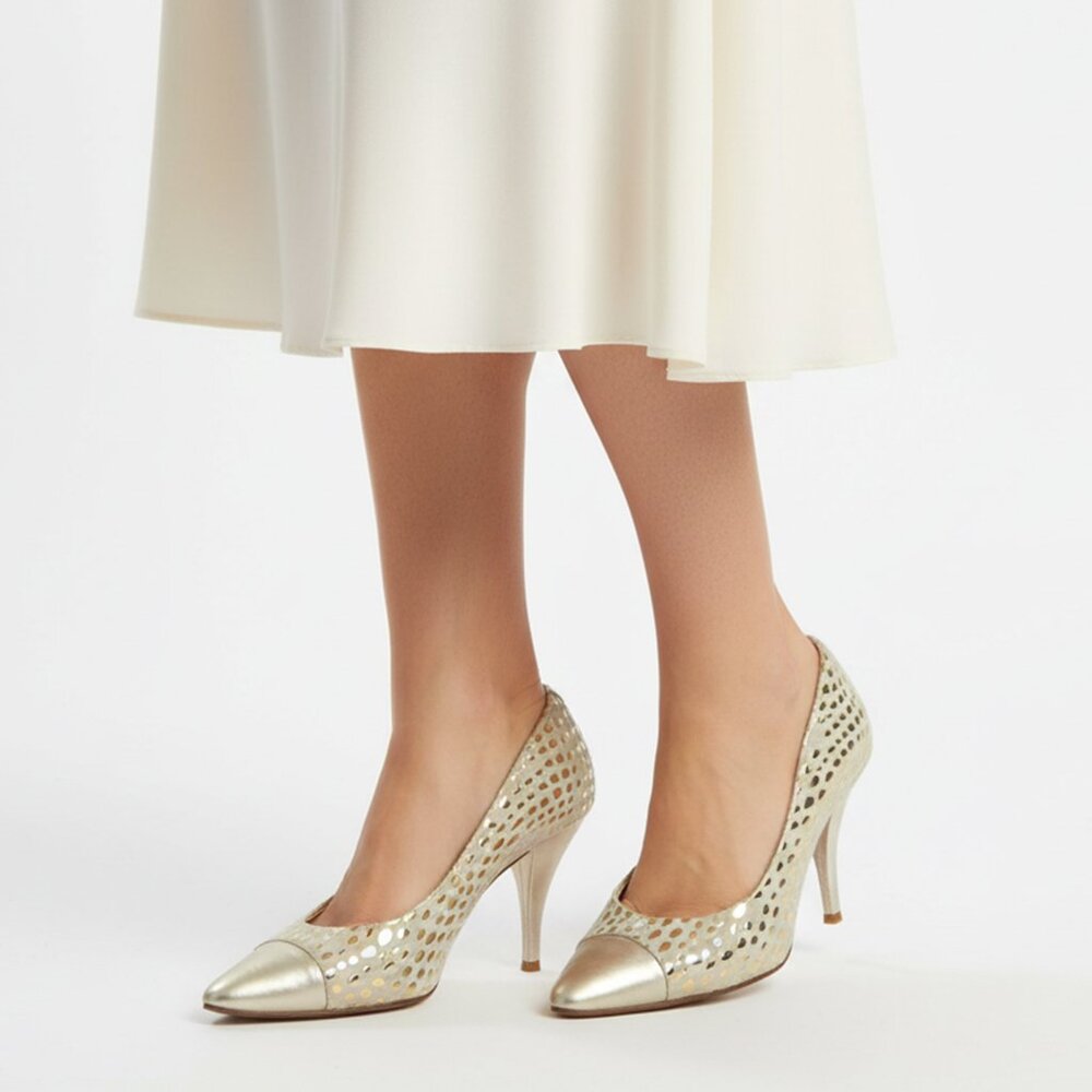 Gianmarco Lorenzi Gold Leather Point Toe Pumps Metallic Heels Shoes Italy